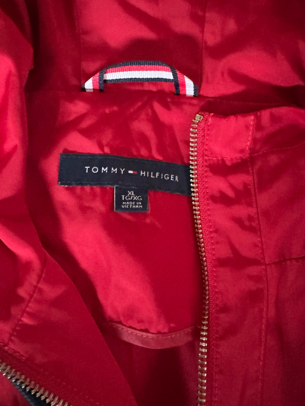 Tommy Hilfiger Bright Red Hooded Jacket with Gold Zip - Picture 3 of 3
